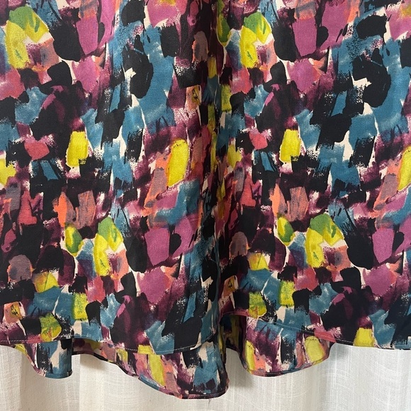100% silk BCBG Watercolor Print Dress size 4 - Picture 3 of 7